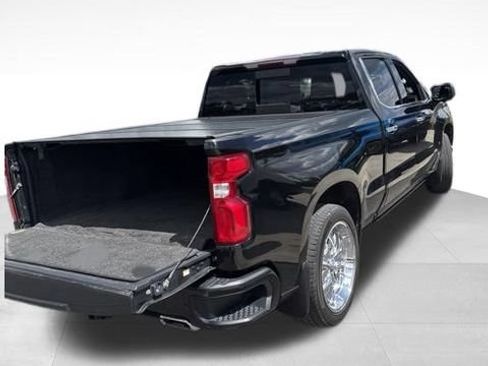Used 2019 Chevrolet Silverado 1500 High Country AWD/4WD image 14