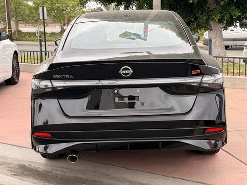 New 2026 Nissan Sentra SR w/ Floor Mat Package FWD image 6