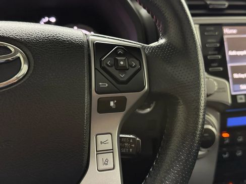 Used 2020 Toyota 4Runner Limited RWD image 77
