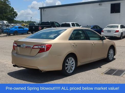 Used 2012 Toyota Camry XLE FWD image 13