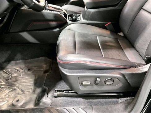 Used 2023 Chevrolet Colorado Z71 w/ Z71 Convenience Package 2 AWD/4WD image 20