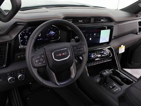 New 2026 GMC Sierra 1500 AT4 w/ AT4 Premium Package AWD/4WD image 11