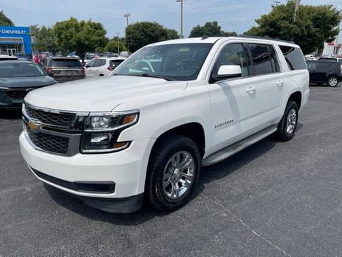 Used 2015 Chevrolet Suburban LT AWD/4WD image 3