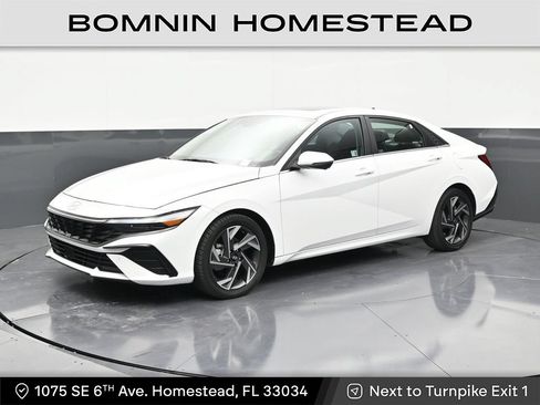 Used 2024 Hyundai Elantra Limited FWD image 1