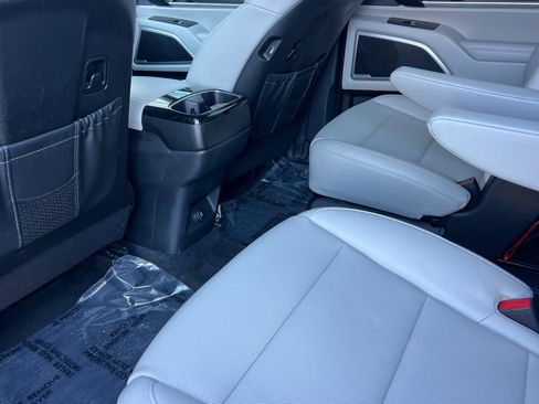 Used 2021 Kia Telluride S image 12