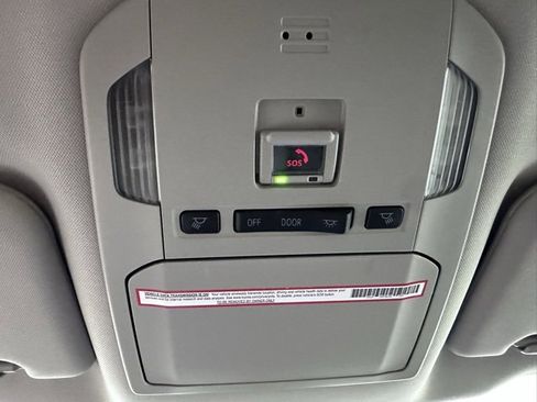 Used 2023 Toyota Highlander LE image 31