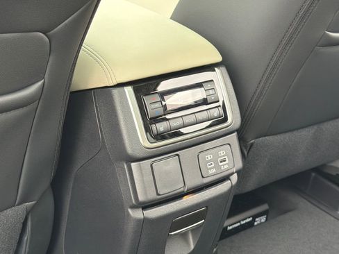 New 2026 Subaru Ascent Limited image 16
