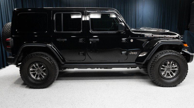 Used 2024 Jeep Wrangler Unlimited Rubicon 392 AWD/4WD image 4