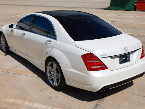 Used 2013 Mercedes-Benz S 550 w/ Sport Pkg image 7
