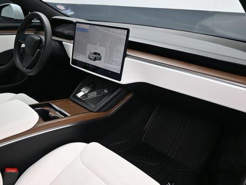Used 2023 Tesla Model S Standard Range AWD/4WD image 10