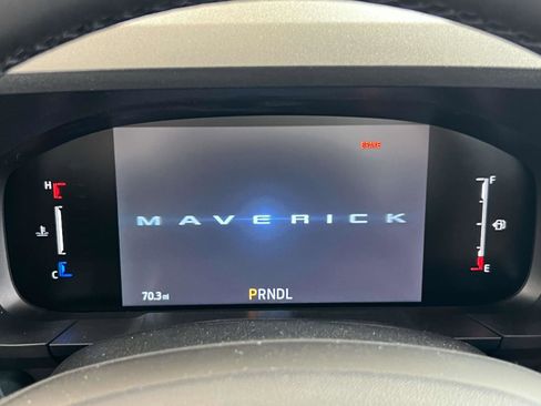 New 2025 Ford Maverick XLT w/ XLT Luxury Package image 13