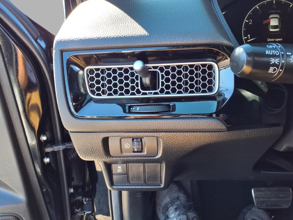 Used 2025 Honda Civic Sport image 18