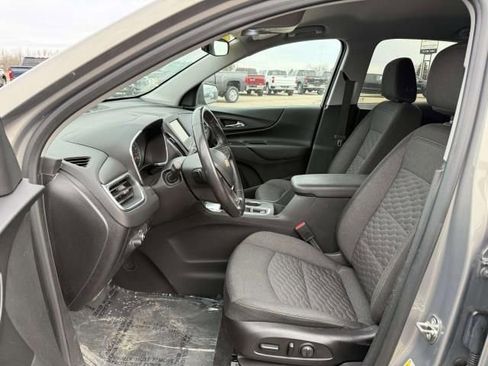 Used 2019 Chevrolet Equinox LT image 11
