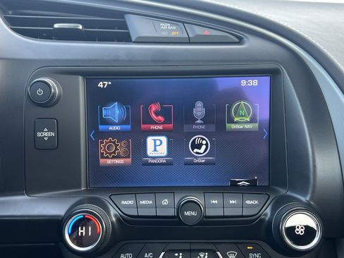 Used 2014 Chevrolet Corvette Stingray Coupe w/ Battery Protection Package image 23