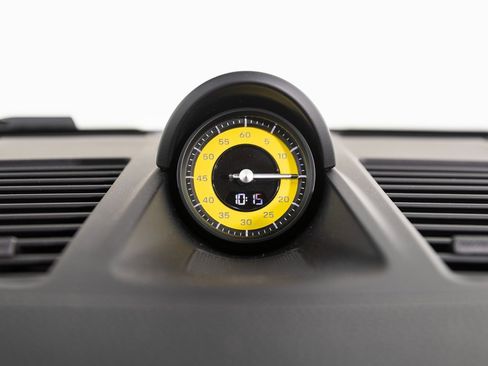 Certified 2025 Porsche 911 Carrera image 43