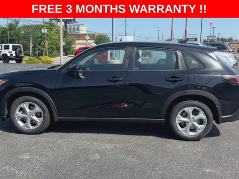 Used 2023 Honda HR-V LX image 5