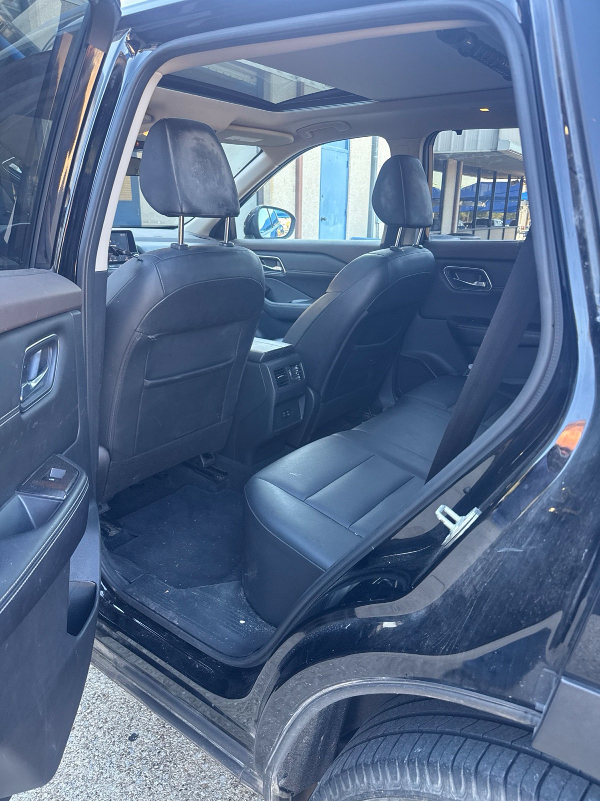 Used 2021 Nissan Rogue SV w/ Premium Package AWD/4WD image 5