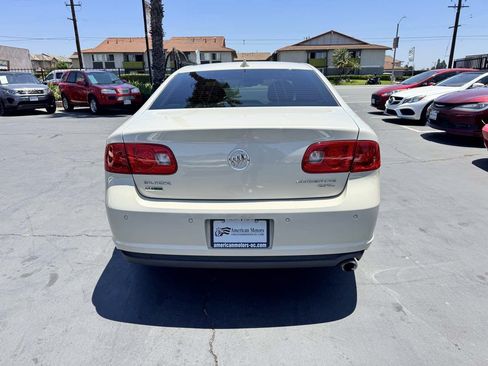 Used 2011 Buick Lucerne CXL FWD image 3