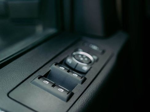 Used 2020 Ford F250 Lariat image 13