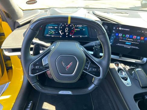 Used 2025 Chevrolet Corvette Z06 RWD image 14