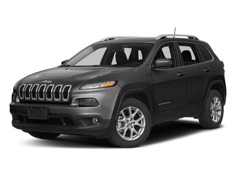 Used 2016 Jeep Cherokee Latitude w/ Comfort/Convenience Group AWD/4WD image 1