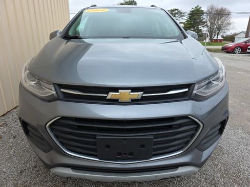 Used 2019 Chevrolet Trax LT w/ LT Convenience Package AWD/4WD image 15
