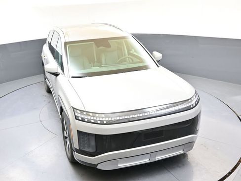 New 2026 Hyundai Ioniq 9 SEL image 50
