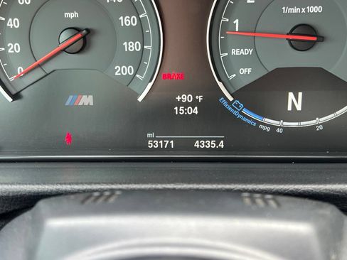 Used 2016 BMW M4 Convertible RWD image 11