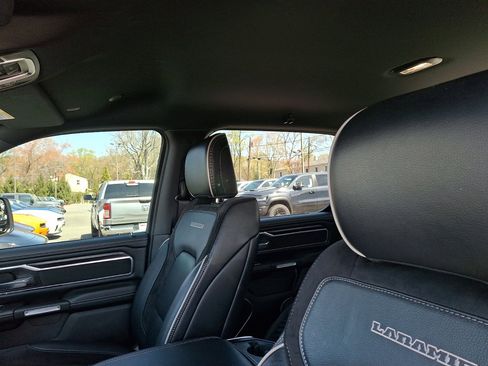 Used 2023 RAM 1500 Laramie image 24