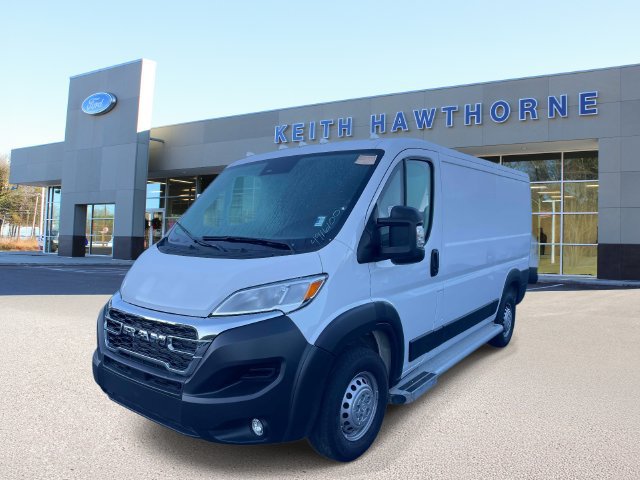 Used 2025 RAM ProMaster 2500 w/ U-Haul Equipment Group FWD image 3