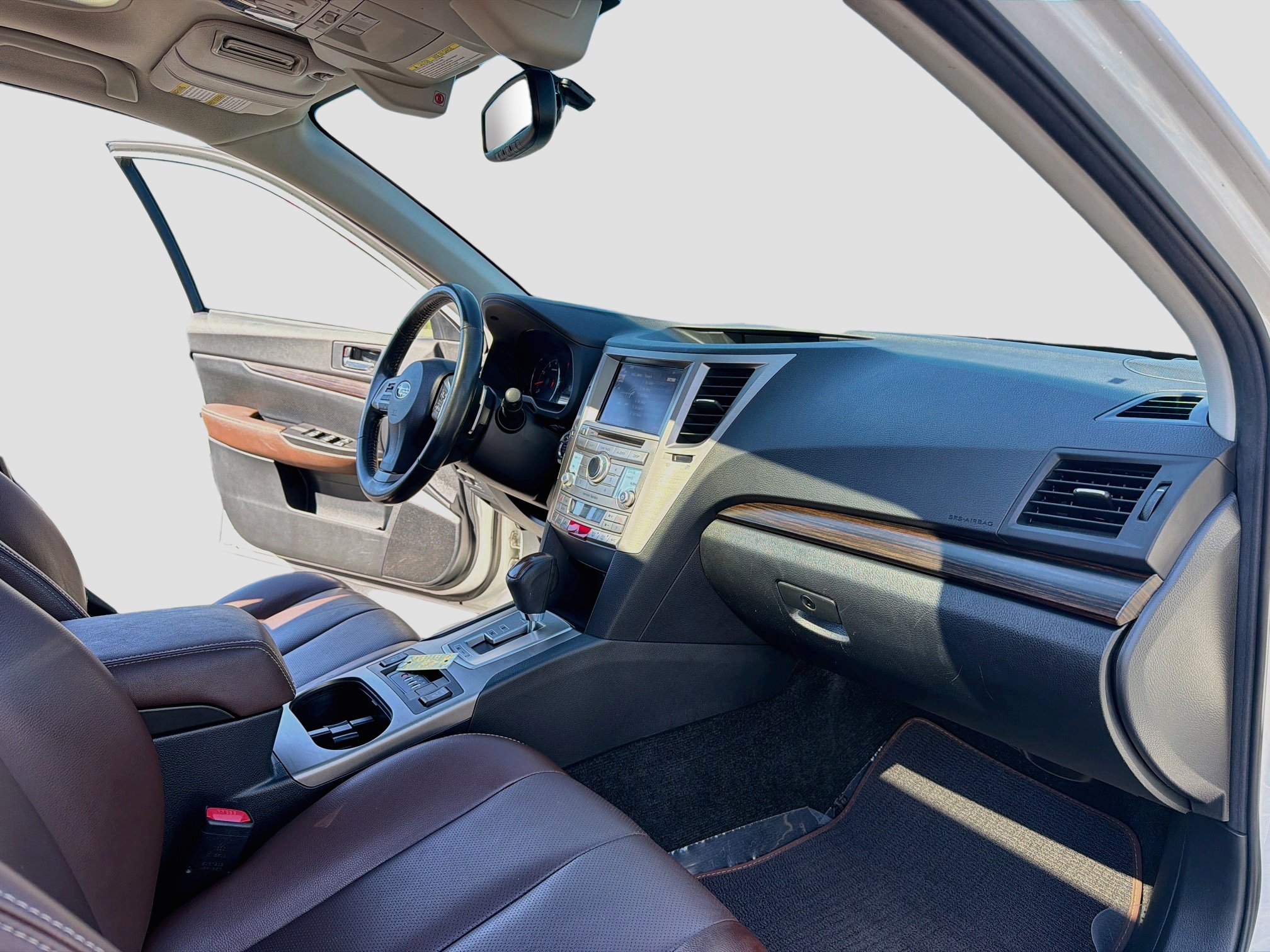 Used 2014 Subaru Outback 2.5i Limited AWD/4WD image 11