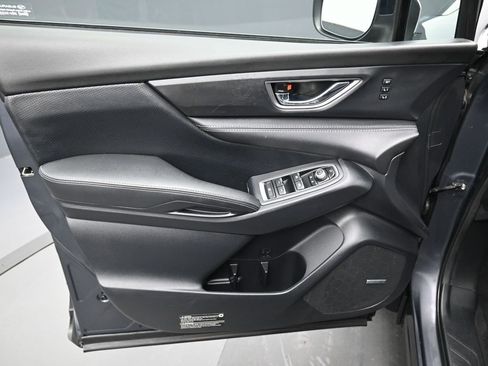 Used 2023 Subaru Ascent Limited w/ Technology Package image 11