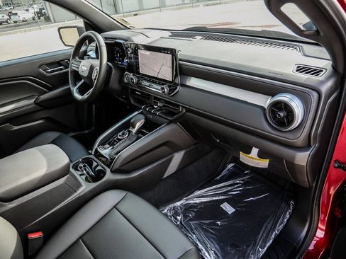 New 2026 Chevrolet Colorado LT w/ LT Convenience Package AWD/4WD image 15