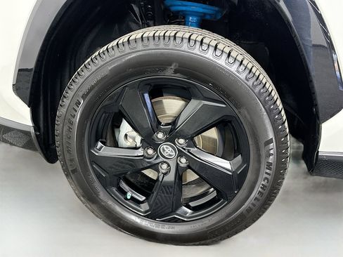 Used 2019 Toyota RAV4 XSE image 33