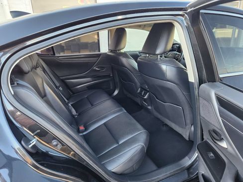 Used 2021 Lexus ES 300h w/ Accessory Package 2 FWD image 13