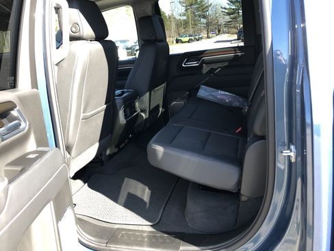 Used 2025 GMC Sierra 2500 Denali w/ Technology Package AWD/4WD image 15