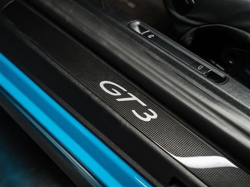 Certified 2018 Porsche 911 GT3 RWD image 22