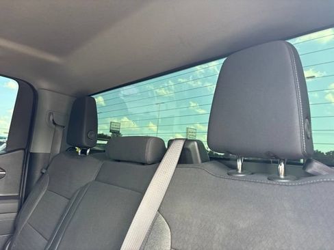 Used 2025 Chevrolet Silverado 1500 LT AWD/4WD image 36