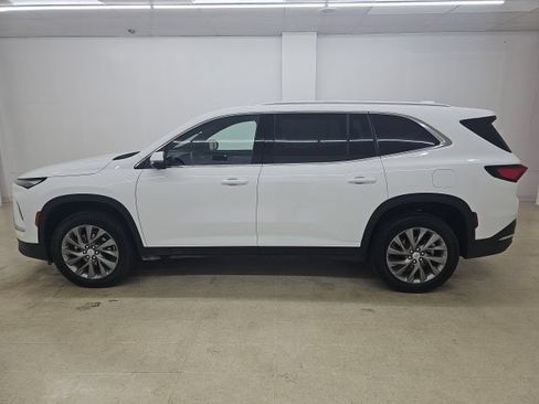 Used 2026 Buick Enclave Preferred FWD image 20