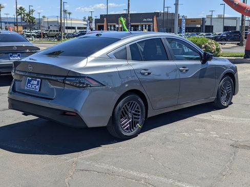 New 2026 Nissan Sentra SV image 2