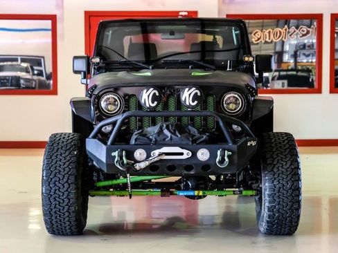 Used 2016 Jeep Wrangler Sport image 9