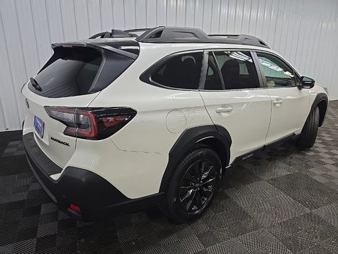 Used 2023 Subaru Outback Onyx Edition AWD/4WD image 10