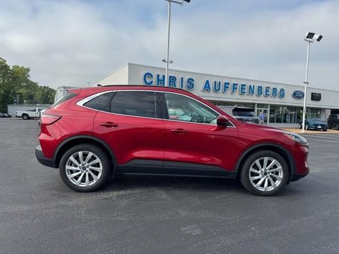 Used 2021 Ford Escape Titanium w/ Titanium Elite Package AWD/4WD image 2