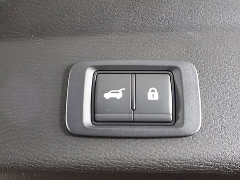 New 2026 Mitsubishi Outlander SE image 52