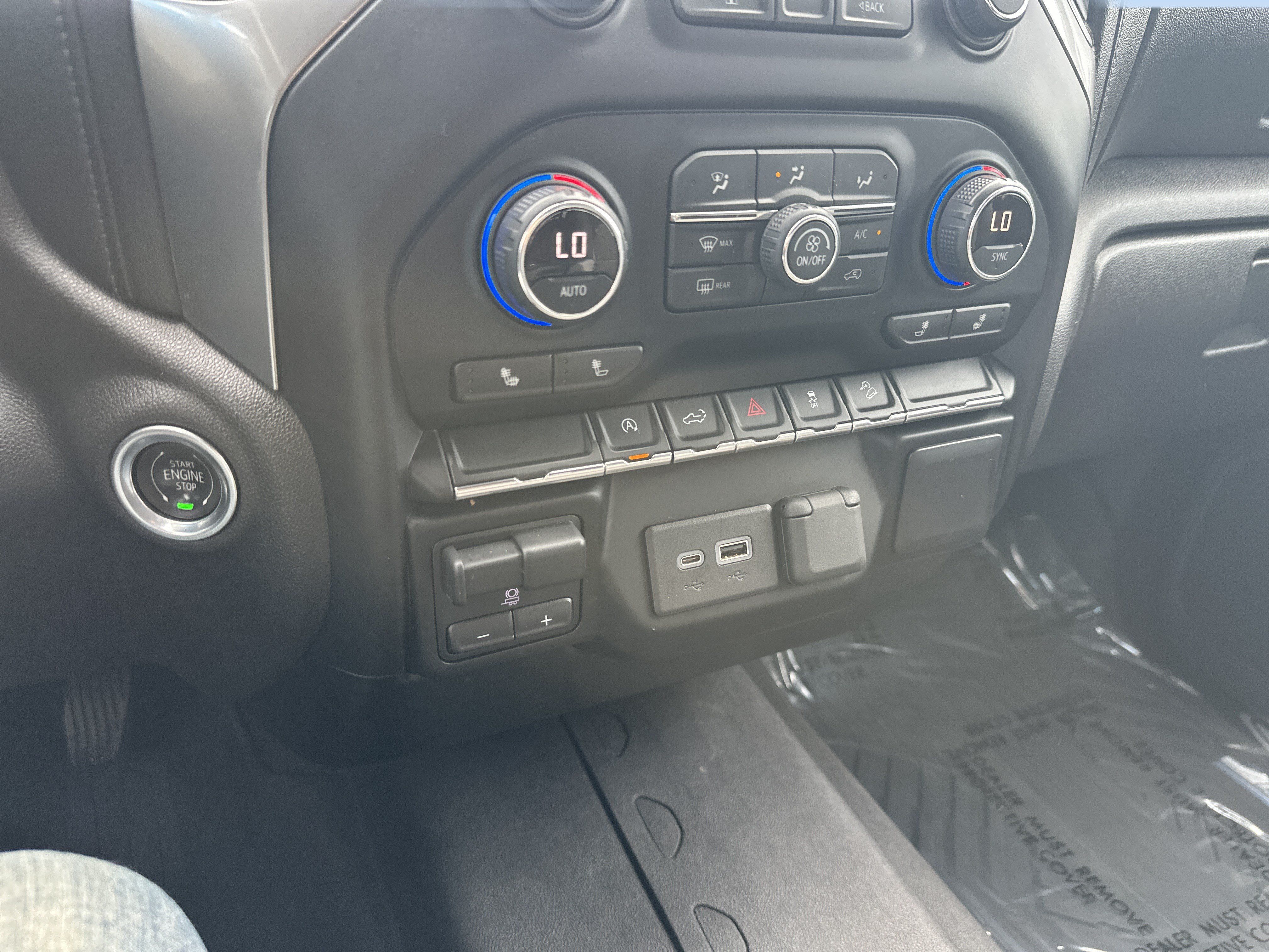 Certified 2020 Chevrolet Silverado 1500 RST AWD/4WD image 15