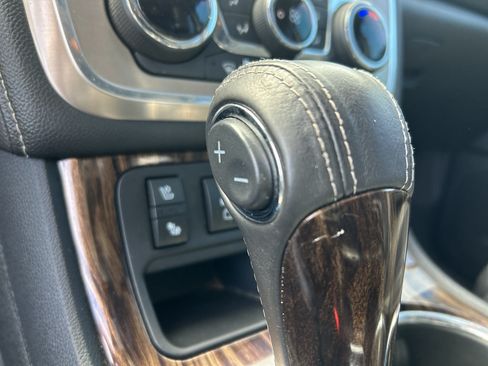 Used 2016 GMC Acadia Denali AWD/4WD image 24