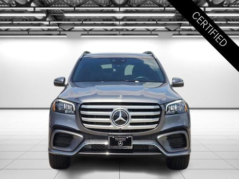 Certified 2025 Mercedes-Benz GLS 450 4MATIC image 4