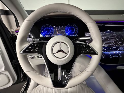 Certified 2023 Mercedes-Benz EQS 580 4MATIC SUV image 29