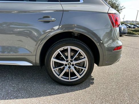 Used 2023 Audi SQ5 Premium Plus w/ Premium Plus Package image 11