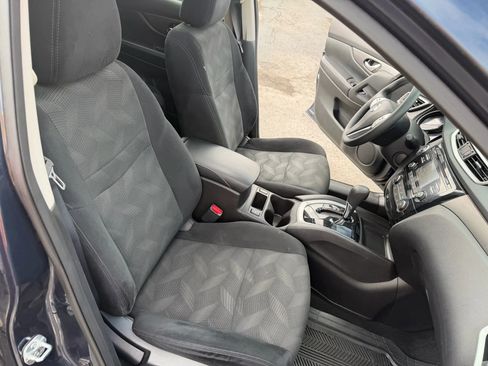 Used 2016 Nissan Rogue SL image 8